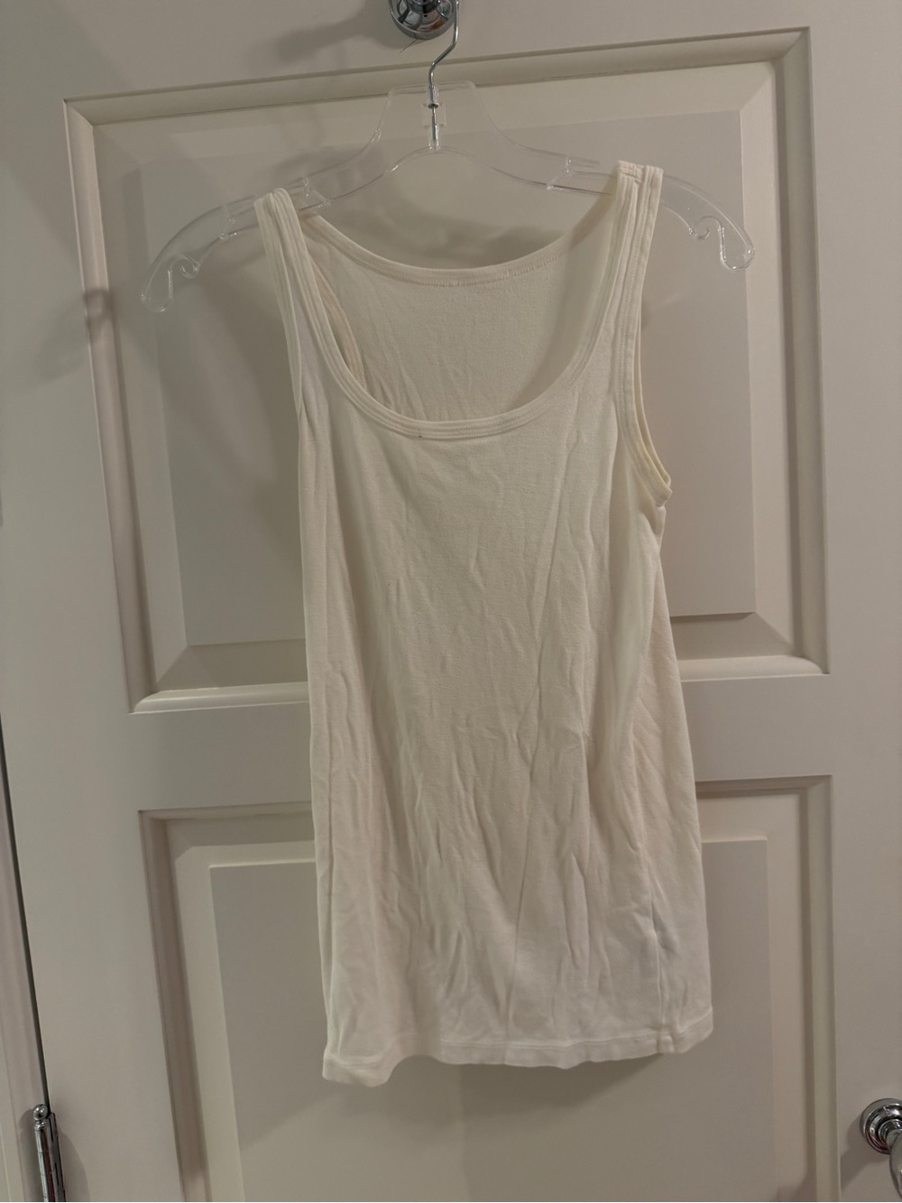 Women's Cream Scoop Neck Tank Top